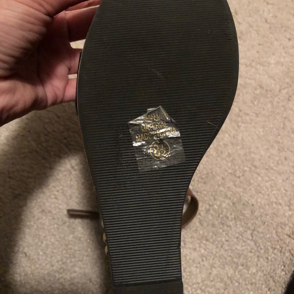 Black and Tan Wedges w/ Gold Accents - Picture 3 of 3